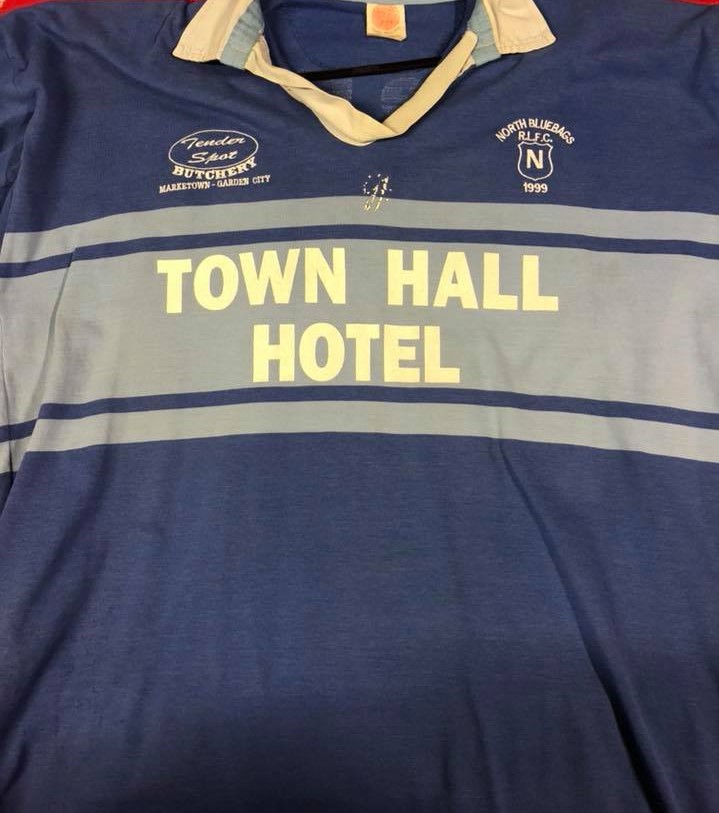 Wayne Franklin's playing jersey from 1999.